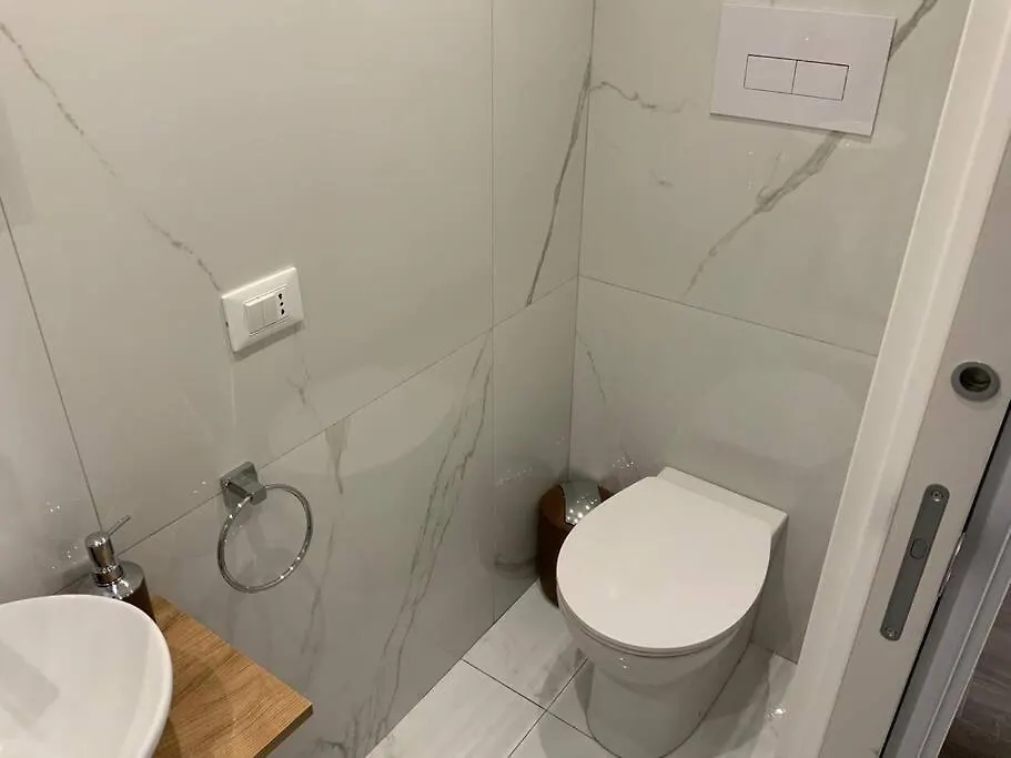 Demma' S House Diamond Apartment Palermo 0*,  Italy